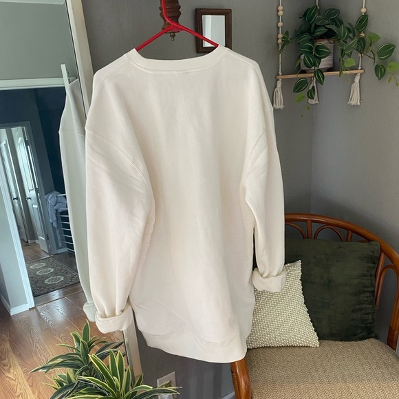 Daisy Haites chapter 18 Crewneck! - Picture 5 of 5